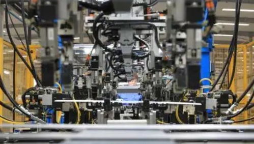 汽車零部件成外貿(mào)新亮點(diǎn),我國訂單爆發(fā),出口額暴增900